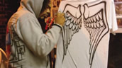 The Urbanist: Wings (flash video, 1&prime;43&Prime;)